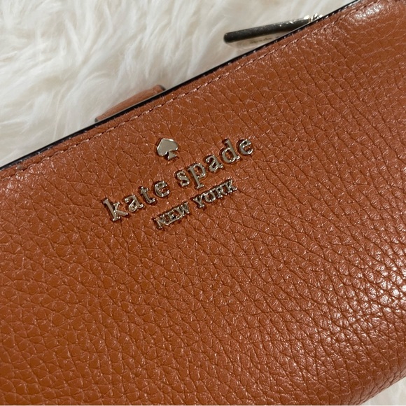 Kate Spade Tan Leather Wallet - Picture 2 of 10